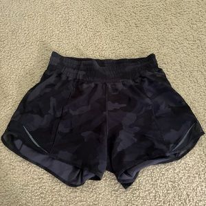 Lululemon Hotty Hot shorts